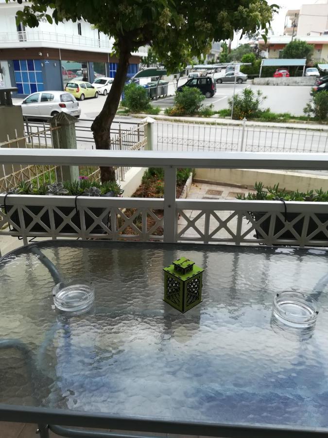 Apartment Ey Zhn Néa Khilí Eksteriør billede